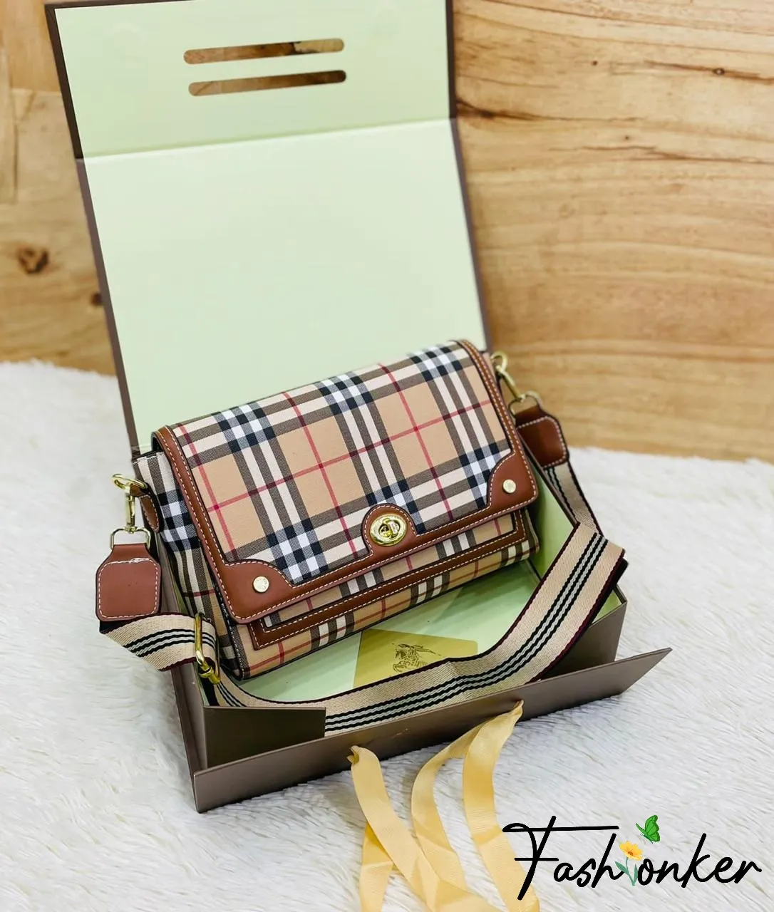 Best Price BURBERRY BAG AAA Quality 