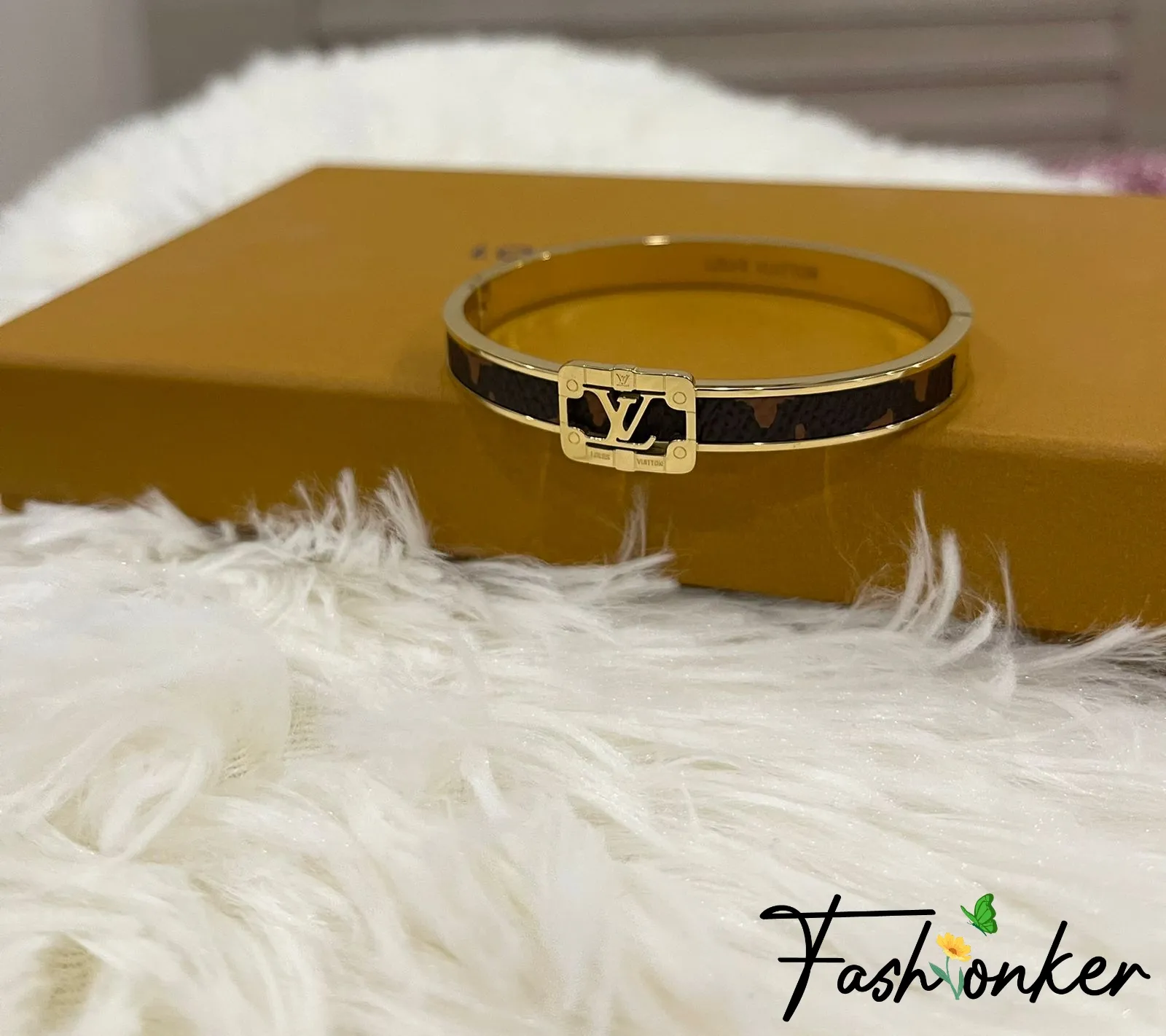 Best Price LV Bangle
