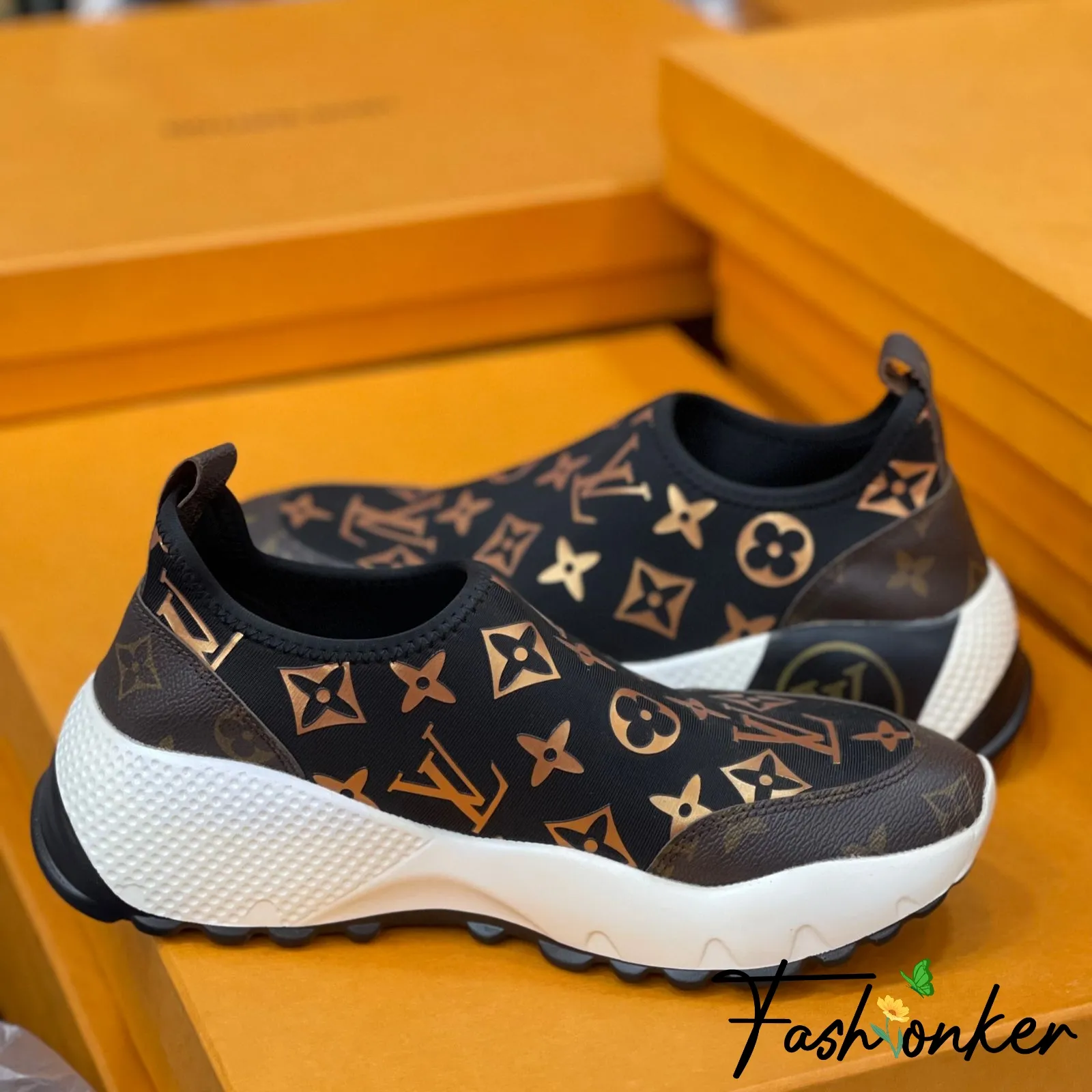 Best Price LV Black Gold Joggers
