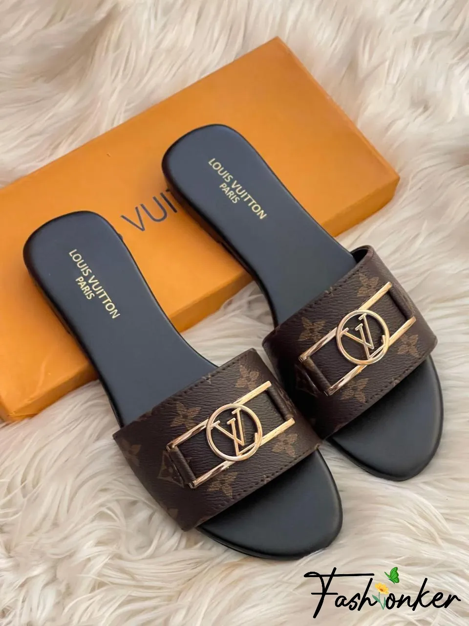 Best Price Lv Slippers 