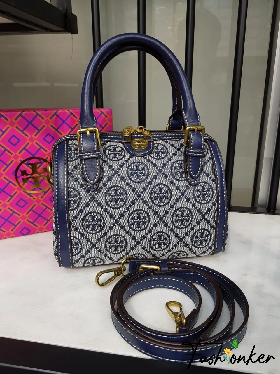 Best Price Tory Burch Bag with Box